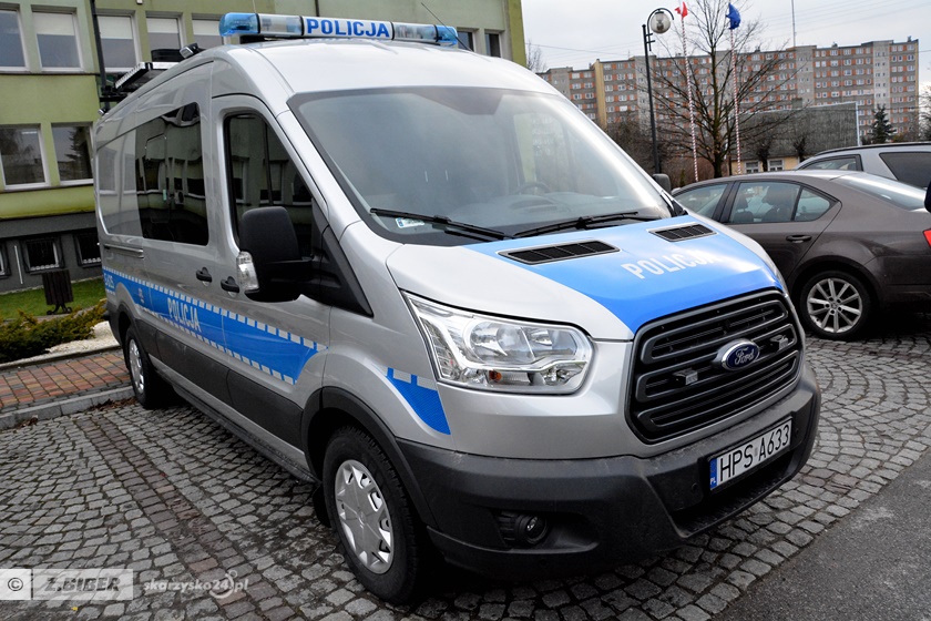 Policja w Skarżysku otrzymała ambulans Pogotowia Ruchu
